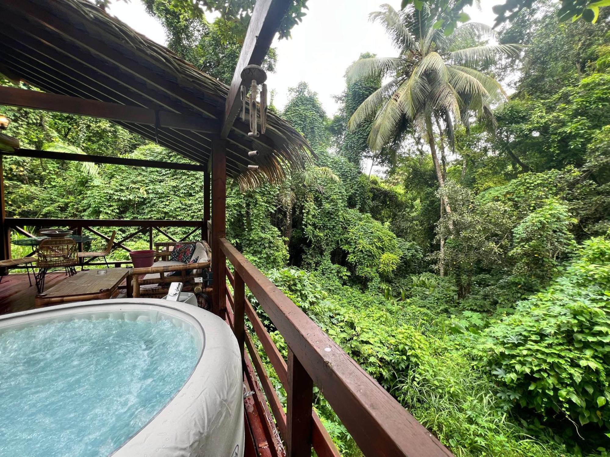 Ti Zaboka Chalet , Spa Privatif レザビーム エクステリア 写真